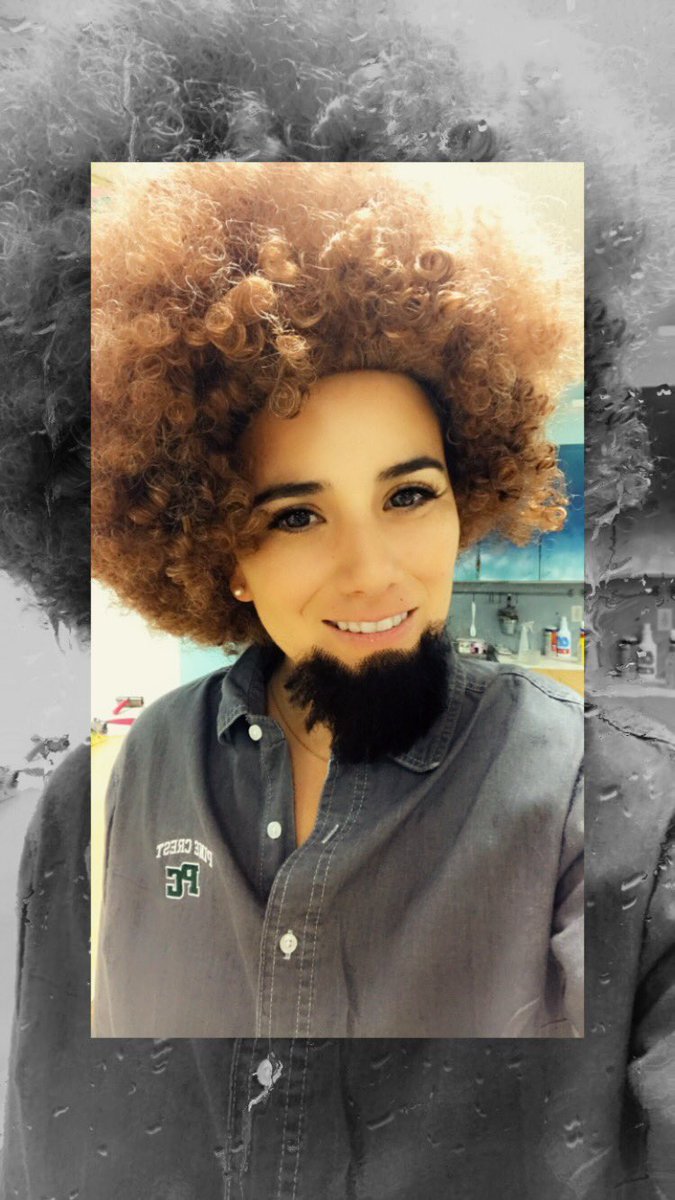 MrsCastaldiArt's tweet image. Today we will be creating happy little accidents with #BobRoss. #PCFineArts #PCVisualArts #OneOfTheBestThings #PCLowerSchool #PCGrade3 #PCGrade4 #PCGrade5 @PineCrestSch