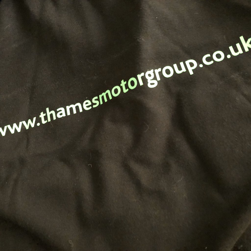 fiberkshire's tweet photo. Absolutely made up with our new FiB polos and rain jackets. Kept me toasty warm at the game last night!
Sponsored by @ThamesMotor
Logo design by @EllisWoods
Printed and manufactured by @KSTeamwear
Thanks everyone and look out for us at forthcoming fixtures. #forduds https://t.co/CZ1G3E388c