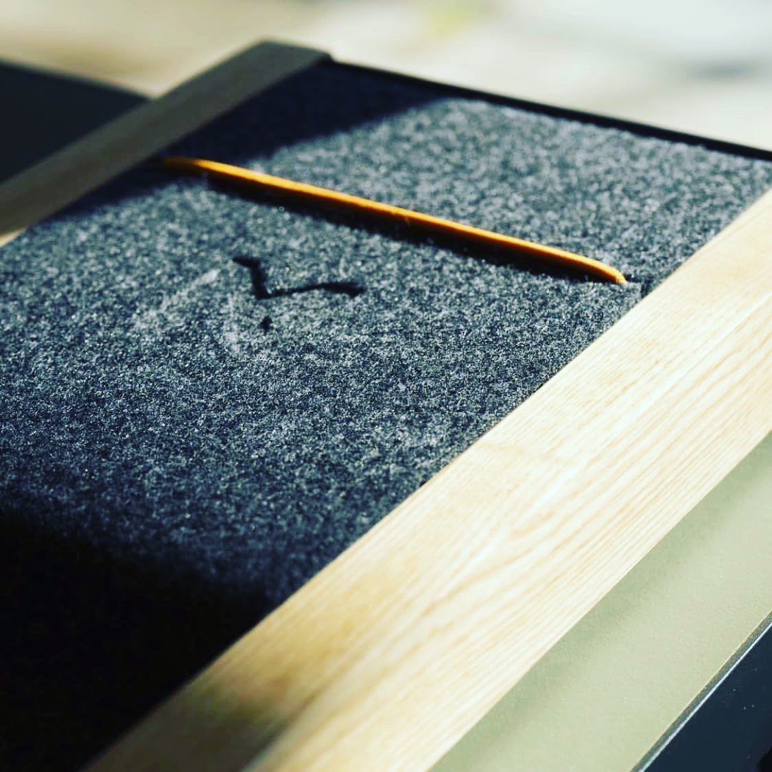 KEENEtechwares's tweet photo. Keep your essential devices conveniently at hand and full of charge with @WeShareManu and their beautiful organisers for your favourite digital devices #smarthometechnology #interiordesign #smarthome #device #lumideck https://t.co/IjduApYJWO
