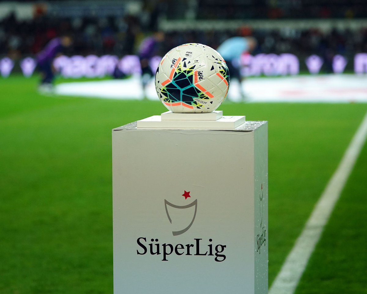 Süper Lig’in 9. haftası 3 ayrılığa sahne oldu
bit.ly/2N0o4lW