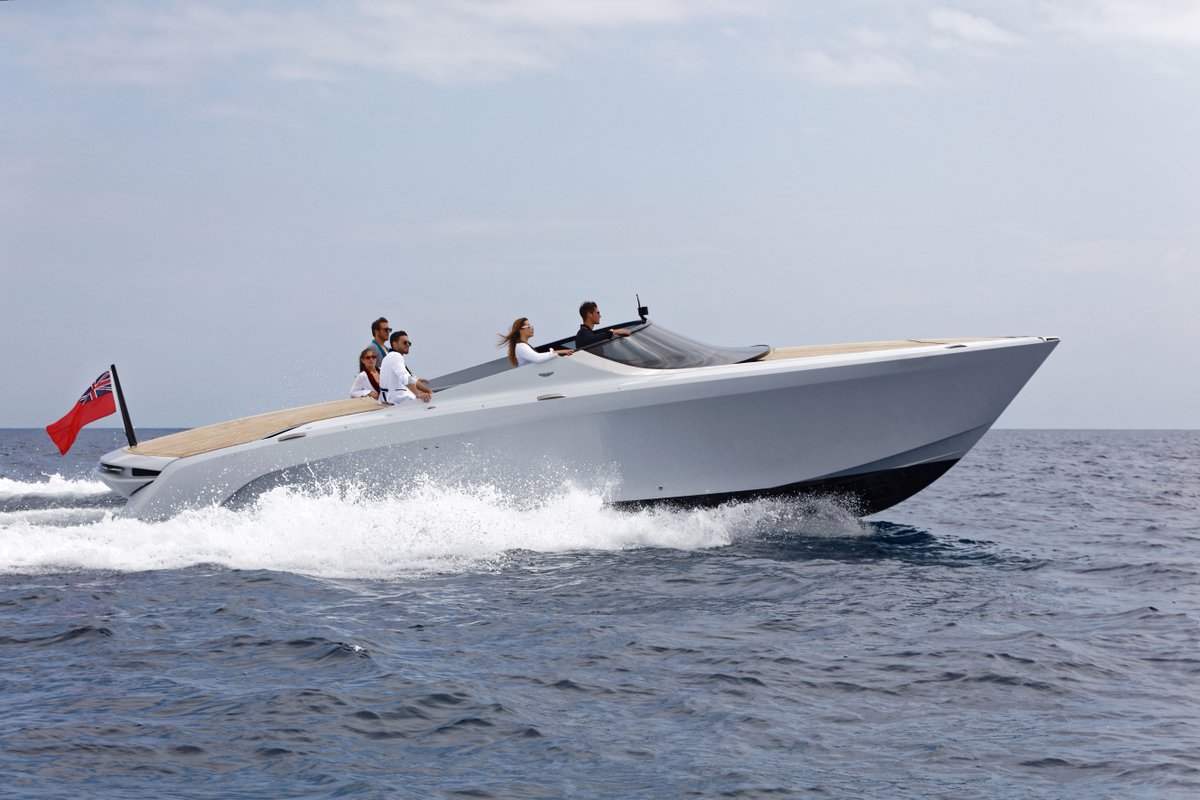 Quintessence Yachts (@qyachts) on Twitter photo When class meets style. <a href="/TomClaeren/">Tom Claeren</a> recently directed a photoshoot aboard the #AM37 in the French Riviera for <a href="/209mare/">209 Mare Unique Beachwear</a>. The perfect combination of pace with grace. Thank you Tom.
#beachblazer #TomClaeren When class meets style. <a href="/TomClaeren/">Tom Claeren</a> recently directed a photoshoot aboard the #AM37 in the French Riviera for <a href="/209mare/">209 Mare Unique Beachwear</a>. The perfect combination of pace with grace. Thank you Tom.
#beachblazer #TomClaeren