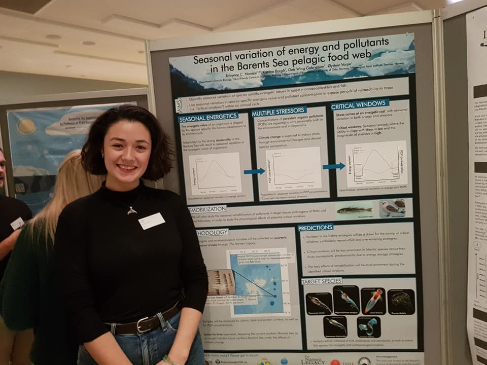 UNISvalbard's tweet photo. YOUNG SCIENCE! #UNIS PhD Robynne Nowicki got a lot of attention for her poster at the @nansenlegacy annual meeting in Oslo. #nansenlegacy #arvenetternansen #nansen #science #polarresearch #arctic #biology #phdlife https://t.co/GsFkOkOmIb
