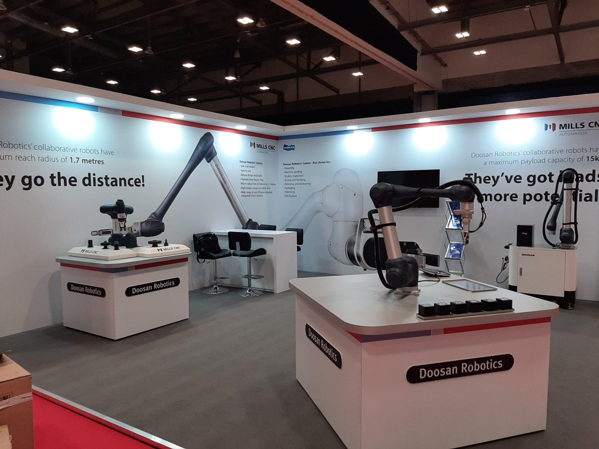 MillsCNC's tweet image. Our Stand at Robotics and Automation at the Ricoh Arena in Coventry. We were there all day yesterday and we are there all day today at stand 710. Pop over and say &apos;Hi&apos; to the team! 

#MillsCNC #Doosan #DoosanRobotics #RoboticsandAutomation #RicohArena #Coventry