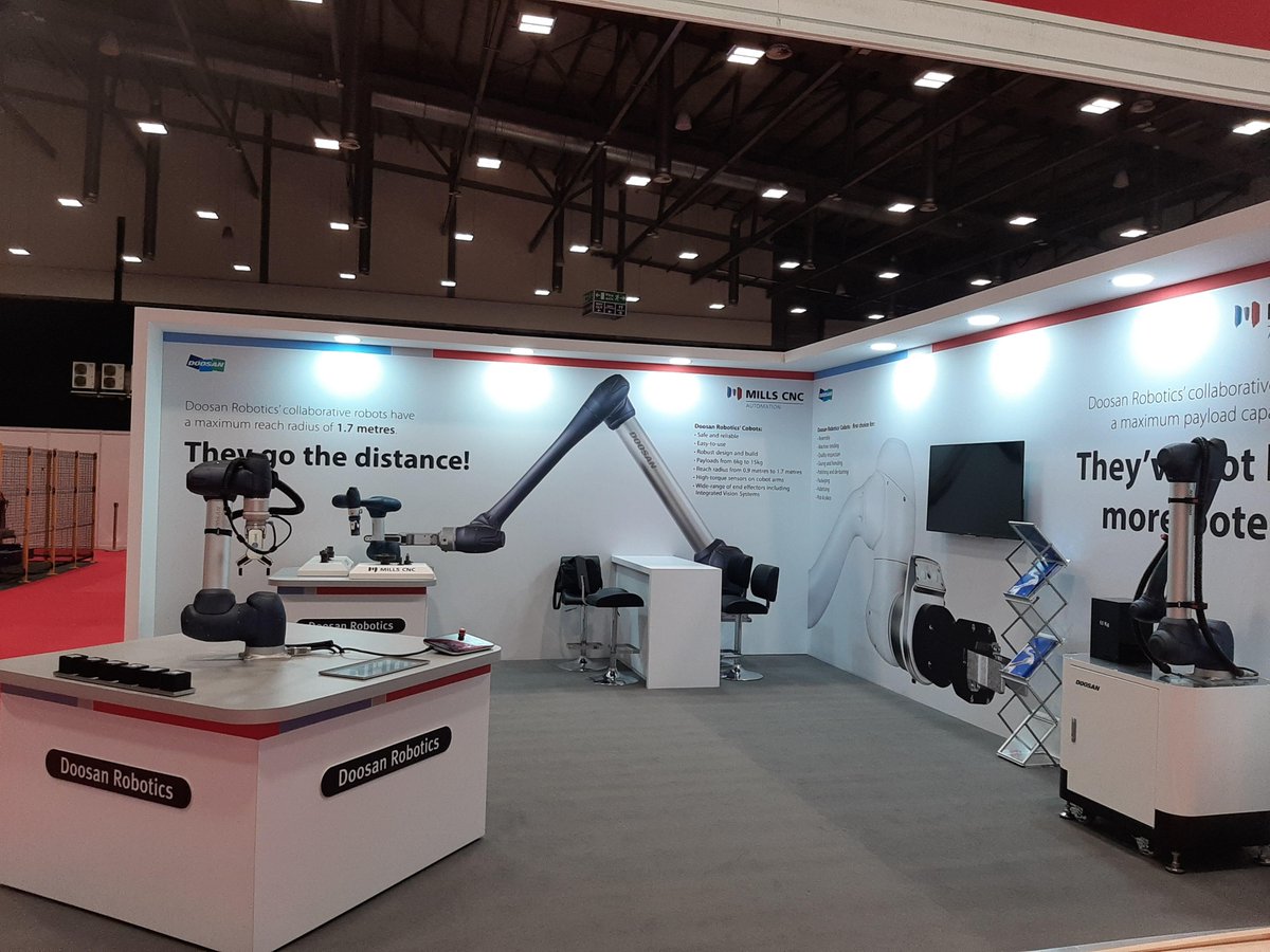 MillsCNC's tweet image. Our Stand at Robotics and Automation at the Ricoh Arena in Coventry. We were there all day yesterday and we are there all day today at stand 710. Pop over and say &apos;Hi&apos; to the team! 

#MillsCNC #Doosan #DoosanRobotics #RoboticsandAutomation #RicohArena #Coventry