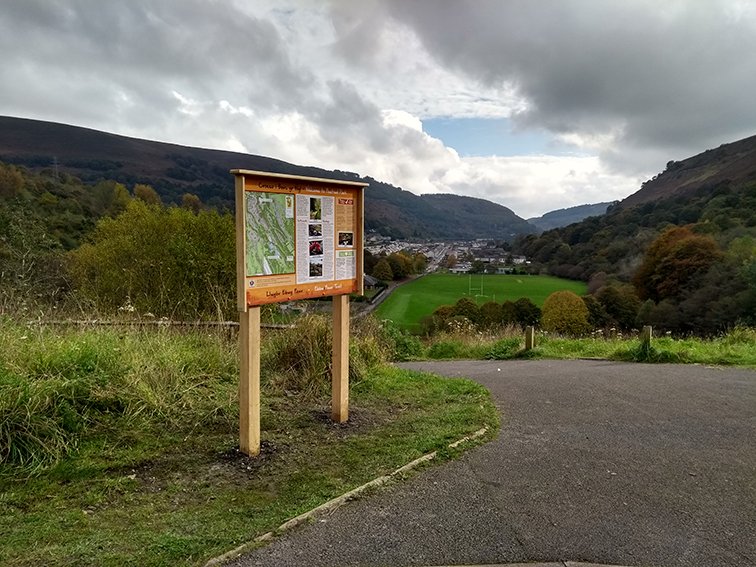 Congratulations to Bleanau Gwent Council on the launch of the Ebbr Fawr trail - it has been amazing working with the team on the interpretation panels through this beautiful valley
#BlaenauGwent #BGWeWant #EbbwFawr #EbbwFawrTrail #interpretationpanels #graphicdesign