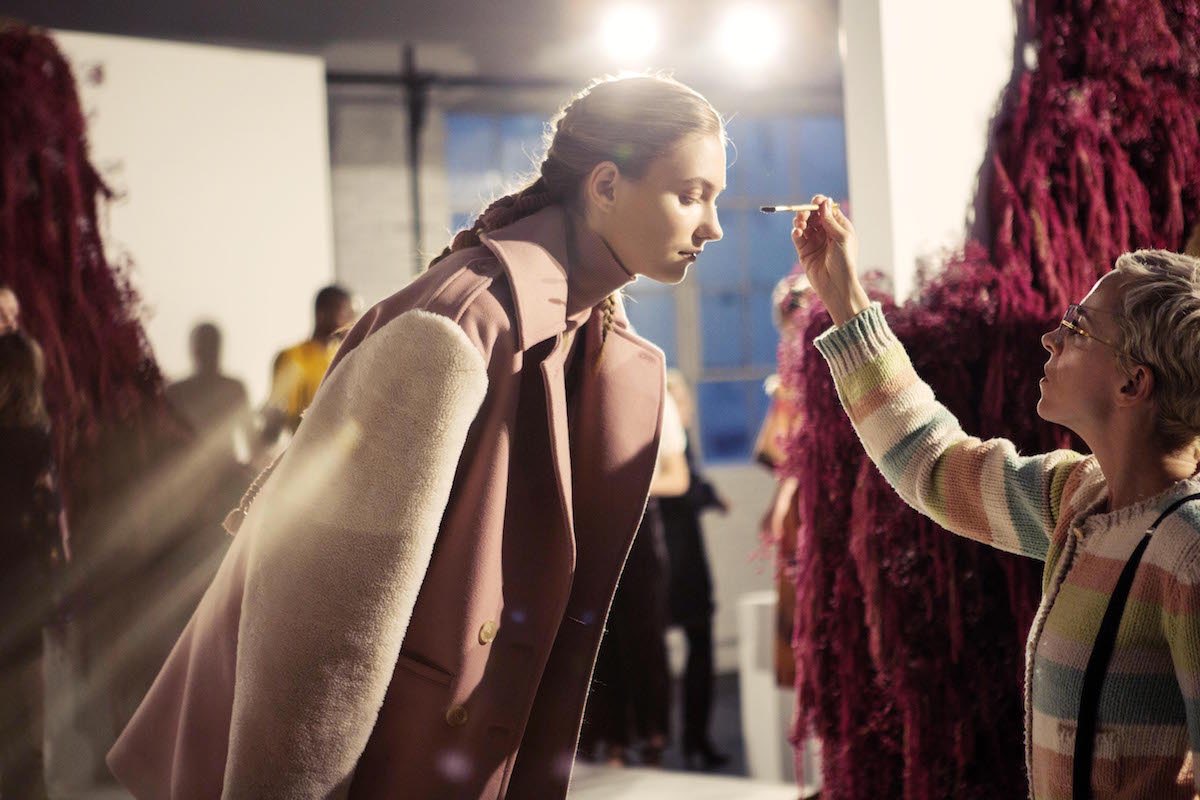 - BACKSTAGE AT London Fashion Week - Photographed by Melissa Rosenberg!📸 Want to represent Top Model South Africa at Top Model Worldwide?🖤 Get a head-start &amp; register on our website &amp; TMSA will be in touch when the entries open again!✔️

topmodelsouthafrica.com/entries/