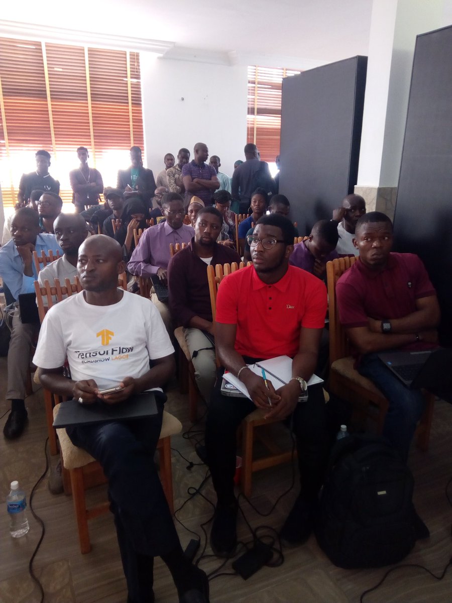 PythonNigeria's tweet image. Data analysis workshop going on.
#pycon2019
#pythonnigeria
@thepsf
@stickermule
@djangoproject @digitalocean
