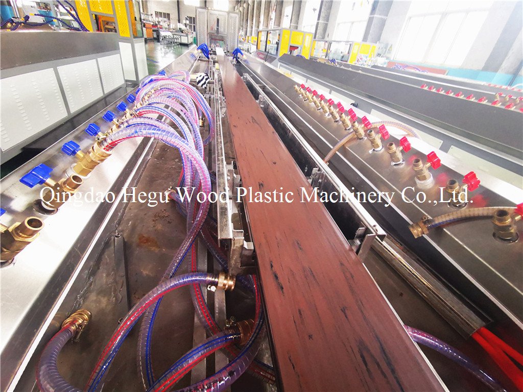 tongsanmachine's tweet image. low cost by recycled PP/PE material
max.70% wood pwder
high capacity:150-240kg/h
easy operate with reasonable design #wpcDeckingMachine #woodPlasticMachine #wpcExtrusionMachine #wpcDeckingExtrusion #wpcProfileMachine