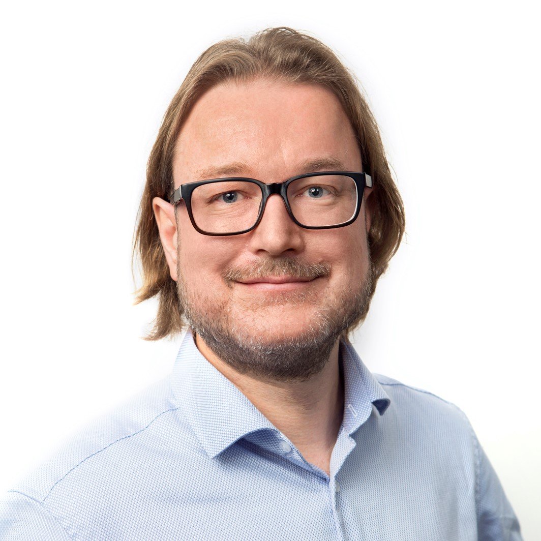 BlueFors_Ltd's tweet photo. Our CSO, David Gunnarsson participates in a panel today at the @InQuantumTech event. The topic is about clusters and hubs in #QuantumTechnology He will present #bluefors efforts within the perspective of the #cryogenic measurement infrastructure. #InsideQuantumTechnology https://t.co/qtTMOhxPIh