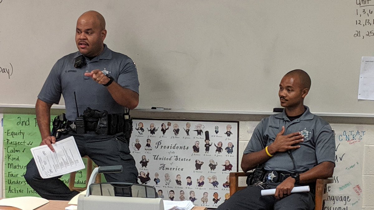 KDUKnighted's tweet photo. Thank you to our Deputy Sheriffs! @lindseymlester's Civics classes were treated to a Q&amp;A with our SROs! Applicable, relevant and engaging curriculum! This is Northern💙💛#UKnighted #ourSROsarebetterthanyours @NorthernPrinc @NHSdpsnc @DurhamPublicSch @DurhamSheriff https://t.co/tT6waZv5Zs