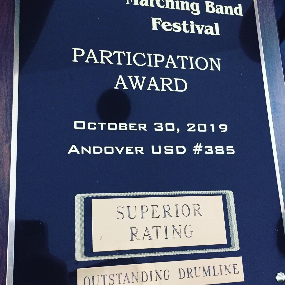 collegiateband's tweet photo. The @wcsks Marching Spartans performed INSIDE today at the Southern Plains Marching Festival, earning Superior 1 Ratings from all judges AND an Outstanding Drumline award.
#🔥
#GladThatWasInside
#ProbaTeDignum
#BandFam https://t.co/Rui3avDfVM