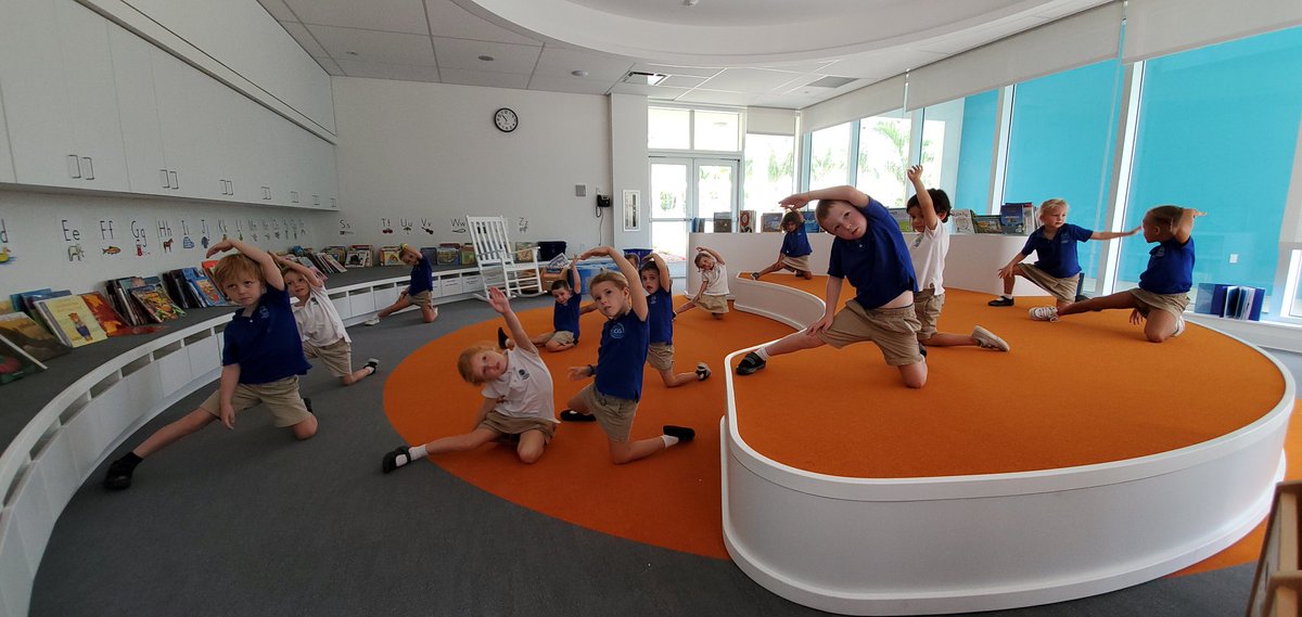 fernandarocco3's tweet photo. Pre-k 4 kids had loads of fun today.  They listened to a Halloween story while doing yoga.  Happy Halloween!  🧙‍♂️🧚‍♀️🦸‍♀️🧟‍♂️ #CISinspires https://t.co/xqa25t5EkF