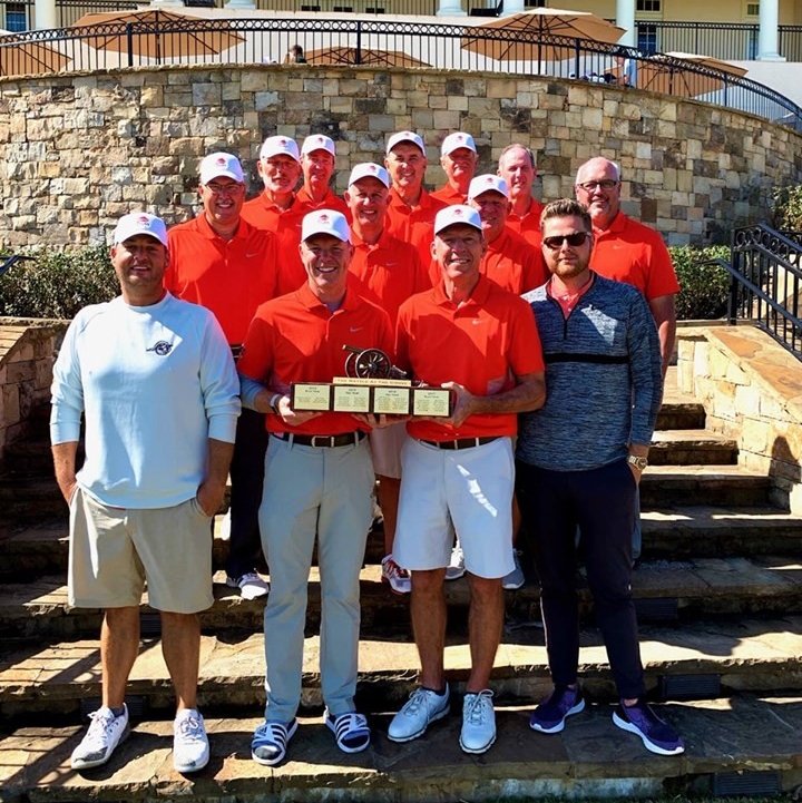 thegroveclub's tweet photo. The 2019 Battle proved to be an intense competition! After Saturday, the two teams of 12 emerged in a tie. The Red Team pulled away on Sunday to earn the title of Champions. Huge congratulations to all who participated! ⛳️ #GroveLiving #GroveGolf #TheBattle https://t.co/3G5TEQDQ5y