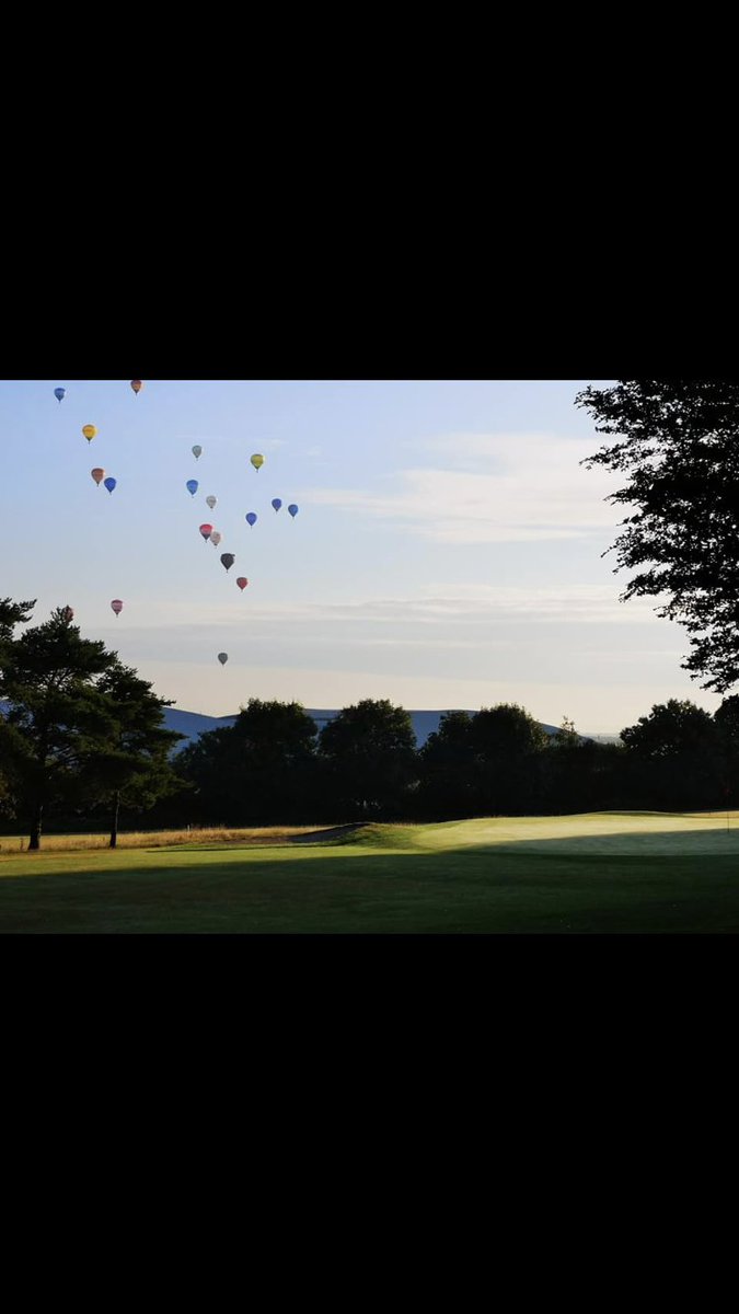 The golf season may well be over, but there is no need to put the clubs away just yet.
Take advantage of our competitive winter rates and enjoy a round on our fantastic parkland course.
Book here: ow.ly/sFFW30pNY7L