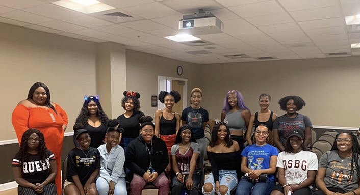 BFDCInc's tweet photo. 🗣WE LOVE TO SEE IT 💜‼️ @BFDC_UCF @BFDC_USF @BFDCFIU #WomanCrushWednesday #WCW #BFDCOnPurpose #BFDCLove https://t.co/9nGIPlJxmV