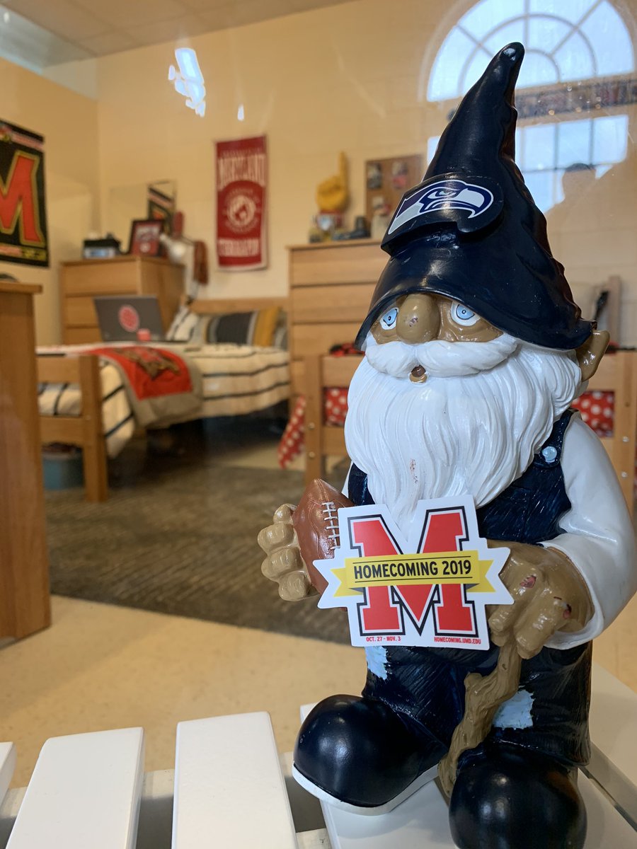 OnSrhs's tweet photo. @AVID_SouthRiver field trip to UMD. Beautiful at for a tour. #dormlife #collegebound @SRSeahawksaacps @AACountySchools @AVID4College @CRTNation https://t.co/Q42zsTt5zJ