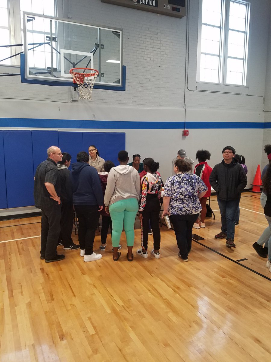 HesseKerry's tweet photo. Thank you to the Douglass High School Partners in Education and Veterans United for providing our students with a wonderful educational Halloween event. https://t.co/l8uivJjI3d
