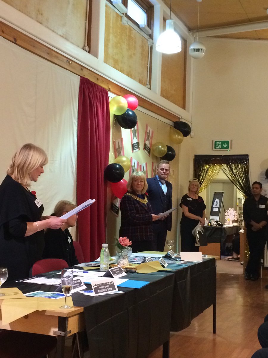 BazGlass's tweet photo. After showing 3 brilliant films evidencing their great work Age UK AGM recognises their fabulous volunteers with 5, 10 &amp; 15 year certificates. ⁦@boltonnhsft⁩ ⁦@BazGlass⁩ ⁦@boltoncouncil⁩ ⁦@BoltonCVS⁩ #ageingwell https://t.co/Lai6iTgwx9