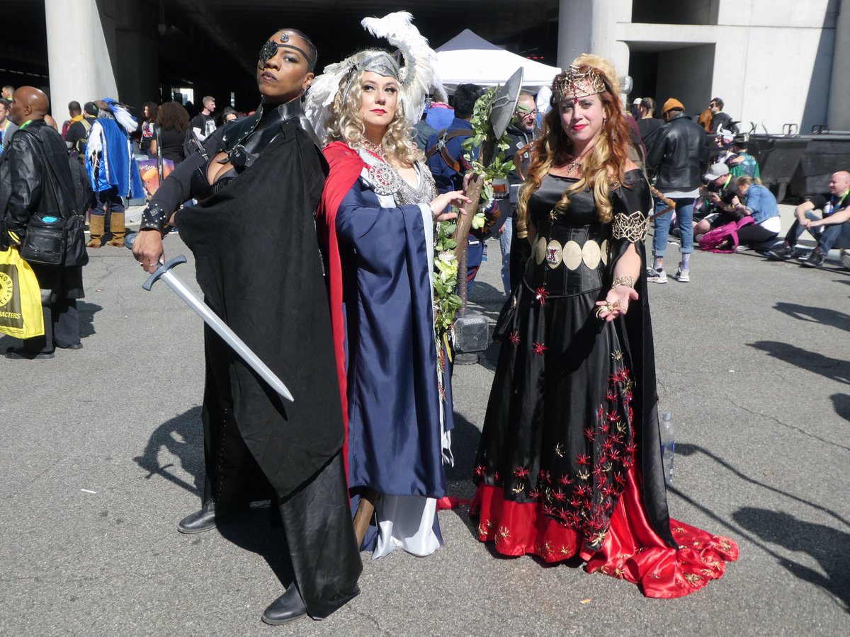 Nick Fury, Thor \u0026 Black Widow in fantasy style cosplay at New York Comic  Con 2019 #FantasyAvengers #FantasyThor #Thor #BlackWidow #NickFury  #ThorCosplay #BlackWidowCosplay #NickFuryCosplay #FantasyCosplay #Cosplay  #NewYorkComicCon #NYCC #NYCC2019, image size:1200x900
