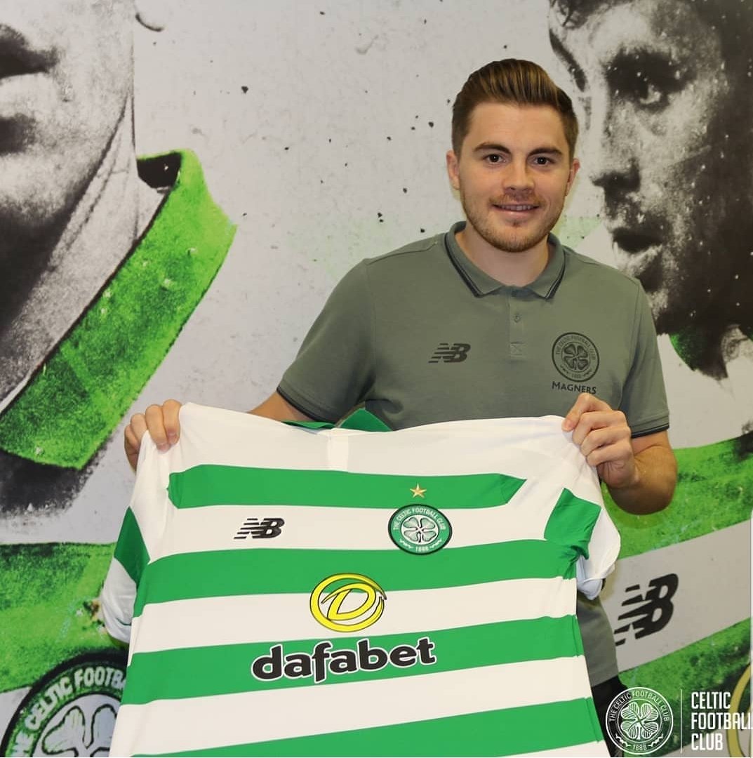 avid_se's tweet photo. Congratulations to #JamesForrest who has signed a contract extension with @CelticFC until at least the summer of 2023! 👍 #Forrest2023 https://t.co/mcRg5NpEJ4
