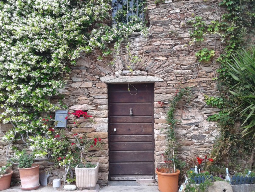 HassaneTraveler's tweet photo. Farinole .France 🇫🇷
@Magnifique_FR
#Farinole #Ferringule #Farinola #Faringule #AFerrera #Bracculaccia #Corse #Corsica #CapCorse #Nebbio
#MagnifiqueRestaurationPatrimoine
#BaladeSympa https://t.co/ebgCENmSjv