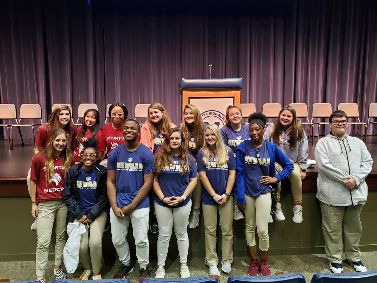 ATCchic's tweet photo. @VIKINGATHLETIC4 Sports Medicine and @NewnanAthletics students get to meet program directors for all the college sports medicine programs in the state and learn about their programs and what they have to offer. #lifetimeoflearning @CowetaScore @CowetaSchools https://t.co/PHNwj9rlHd