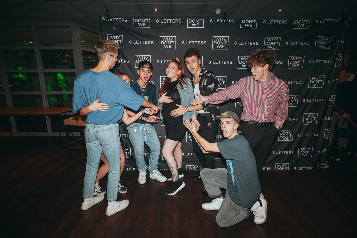 aimeeavery8's tweet photo. @jackaverymusic This photo is better 😝😝❤️ https://t.co/Sfc8mFdRqv