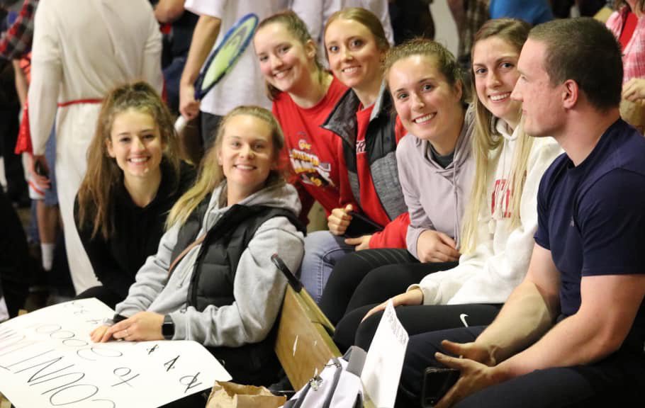 Ott_Athletics's tweet image. ICYMI: Former volleyball teammates, including recent All-Americans Morgan Lowenkamp and Andrea Miller, travel to Ada last night in support of senior libero Ashlyn Leon reaching 2,000 digs! #ProudAlums