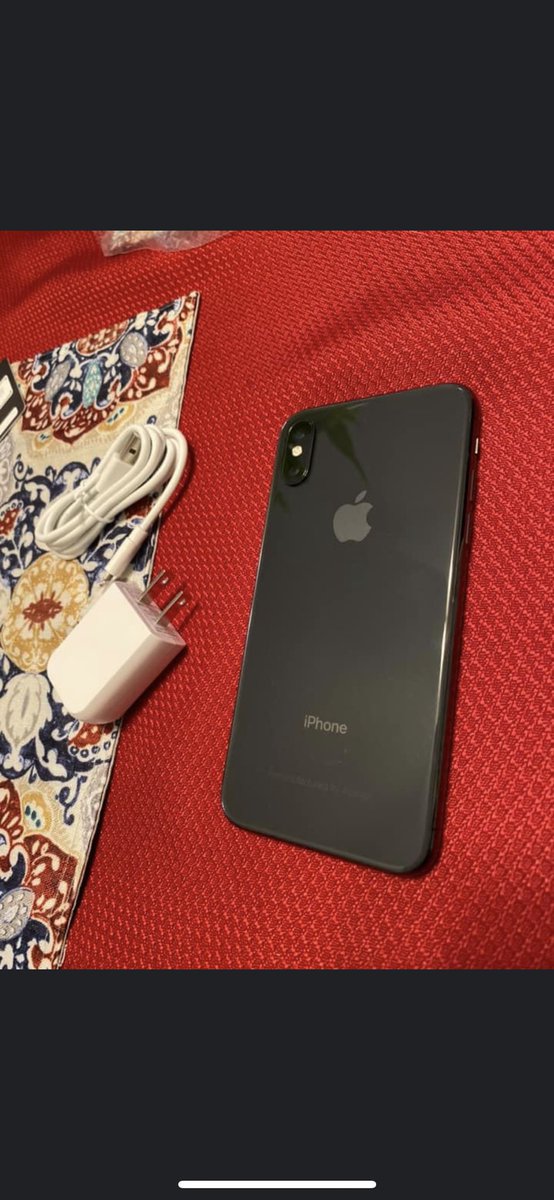 BYRDElectronics's tweet photo. I have an unlocked iPhone X sale for $250-$275 . Never been used. Brand new out the box. 

#egsc
#southernnotstate
#gasouthern
#hailsouthern
#gsu https://t.co/kHAoHcTsq5