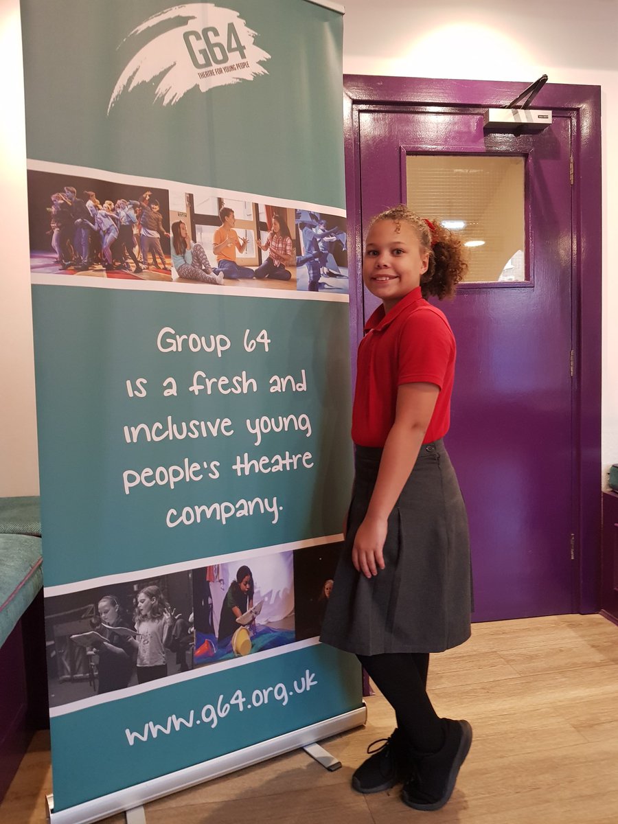 FatimaOjelad's tweet photo. Emz Back to class @Group64 @PutneyTheatre #readytolearn https://t.co/o7lmo0QkAt