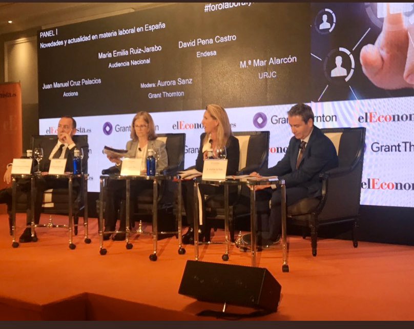 tomas_aurora's tweet photo. Interesante debate sobre panorama laboral con los mejores ponentes: María Emilia Ruiz Jarabo, David Pena y Juan Manuel Cruz. @GrantThorntonSp  @elEconomistaes https://t.co/Pb1Z6GbQFj
