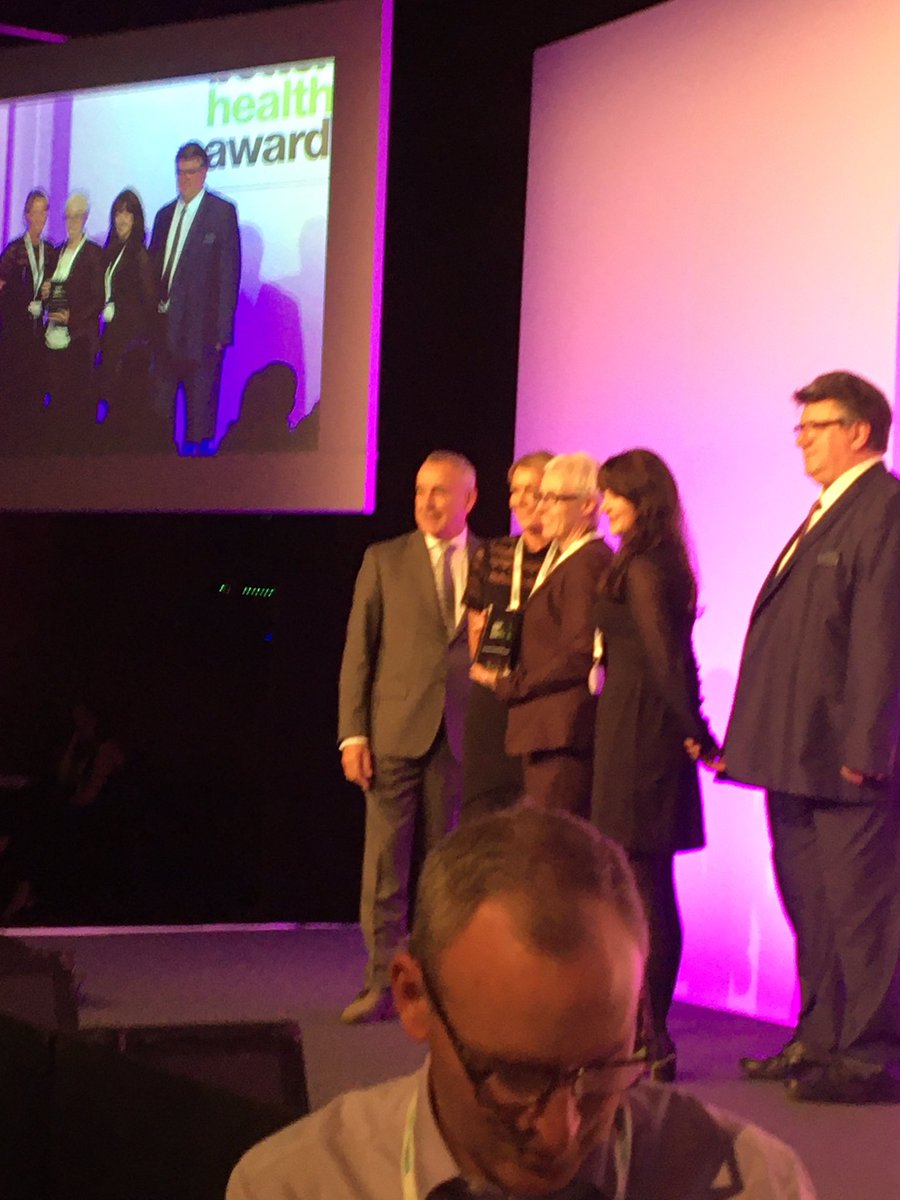 BodaGallon's tweet photo. Well done @PandHSArch for  winning the the best product and fixture design award for their secure anti ligature window #buildingbetterhealthcare https://t.co/GEA4CYpMy8