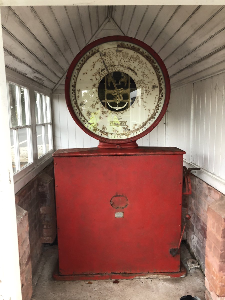 PeterMeehan2's tweet photo. Spent a long day travelling to Monaghan, Ireland to complete conservation work to the Avery weigh bridge at St Davnet’s Hospital. Pleased with the final result. Hit housing the machinery just needs some ventilation! https://t.co/jwFTLZUhf8