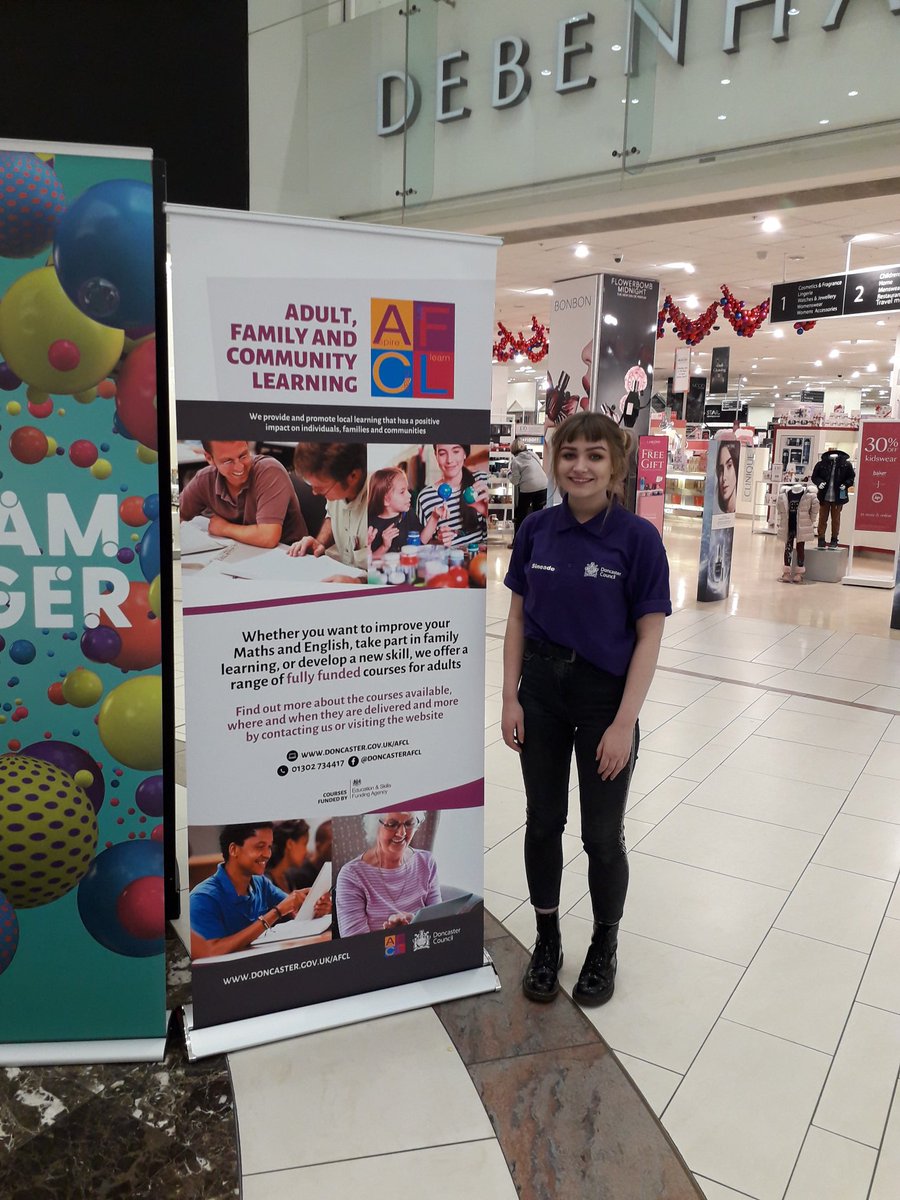 YourVoiceDonca1's tweet photo. The team managed to pop down to the spooktacular #Hallamontour activity event at Frenchgate this afternoon. It was great to see so many families involved in the Halloween activities! #doncasterisgreat #WednesdayMotivation @DoncasterYAS @MyDoncaster https://t.co/YQrgnNQNry