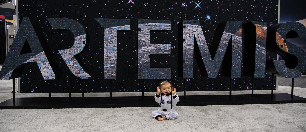 NASA's tweet photo. Astronaut? 👩‍🚀 Rocket? 🚀 Telescope? 🔭 Planet? 🌎 Satellite?🛰️ 

If you have a stellar space-themed Halloween costume, share your photos with us using #NASAcostume ✨ https://t.co/OIWDvcU2VS