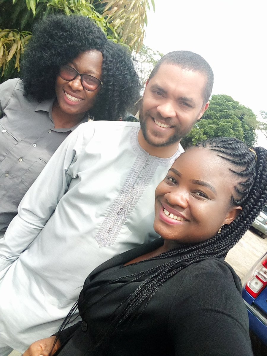 MakysConcept's tweet photo. With @markessien the Founder https://t.co/qbeRaOCSOl at #StartupSouth5 @StartupSouthNg @iPeterUgwuoke @EkeminiJo @akstrending @statevents https://t.co/T0SCpqtzZR
