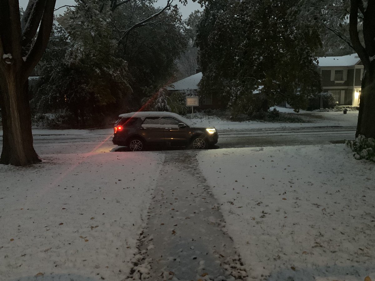 Tom Monahan tweet media