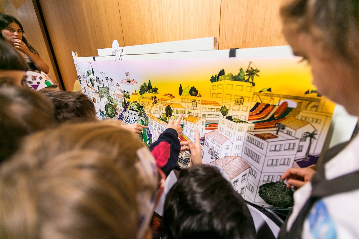 21distritos_'s tweet photo. Así disfrutaron varias familias de @JMDCarabanchel del taller y cuentacuentos 'La Ciudad de los Coches'.
Suscríbete a nuestra #newsletter para no perderte nada de #CiudaDistrito: https://t.co/8pqqIHcl85 https://t.co/MM4tbQSKLG