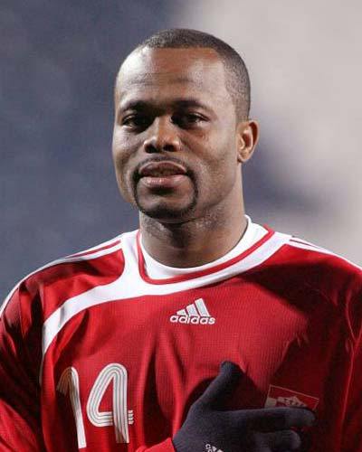 Happy Birthday to legendary Trinidadian footballer, Stern John, born on this day in 1976! 