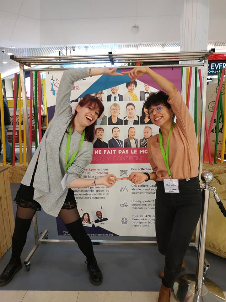 Cette semaine, La Cravate Solidaire Lyon participe à la collecte de vêtements dans le centre commercial de la Part-Dieu ! Déjà plus de 710kg de vêtements récoltés pour Emmaüs et la Cravate !! 👏👔👚

#Solidarité #Insertion #Dons