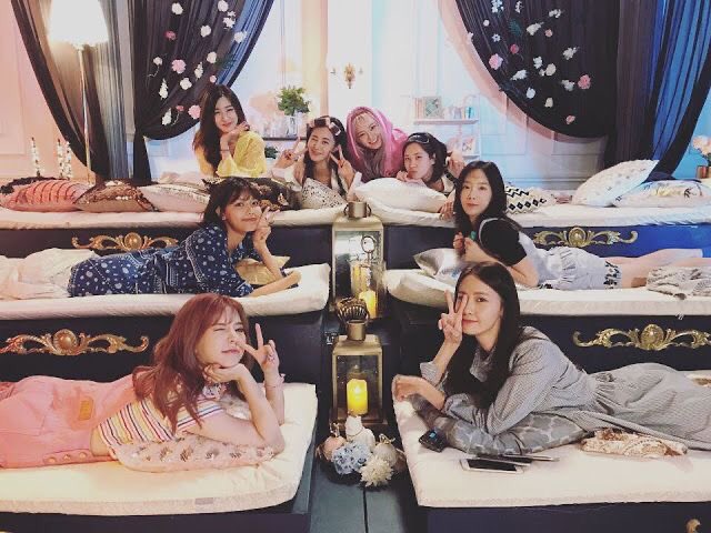 พิแคช @close + logout tweet media