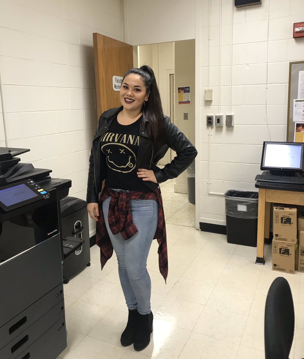 Ms. González tweet media