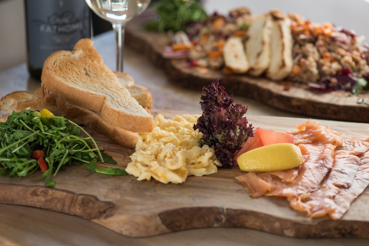 BloomKitchen's tweet image. The only thing we like better than talking about food is eating it! 🤤 Hop on over for a bite to sweeten up your day!