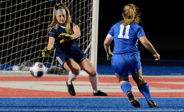 ohiovarsity's tweet photo. Dougherty, Adams lead Independence to regional championship game https://t.co/tu6ImPuWBd https://t.co/dtQ2SESHMO