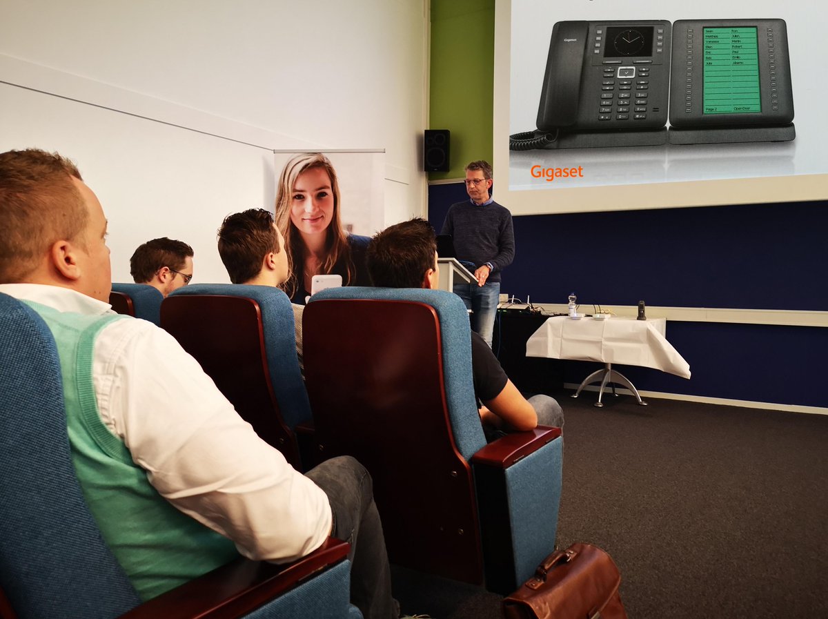 Bns_Data_Log's tweet photo. Vandaag verzorgde Gigaset voor de partners van VoIPGRID een training in DECT oplossingen bij BNS.
#gigaset #dectoplossingen #voipgrid #dect https://t.co/TvAscx3mUi
