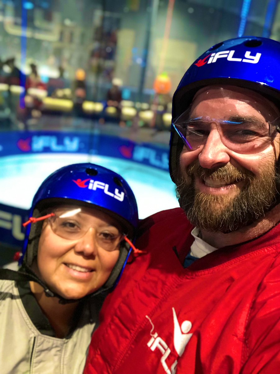 MatzkeAdriana's tweet photo. Thank you to the @LifeatBlake Wellness Committee for encouraging their employees and their families to #TrySomethingNew by providing us the opportunity to Fly! #iflyworld https://t.co/PTljFl8vE8