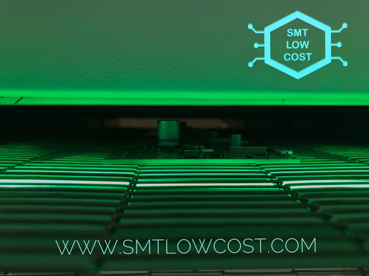 SMT_LOW_COST's tweet photo. Ready to bake 🥐⚡️#pcb #electronics #assembly #electronicsassembly #lowcost #printedcircuitboard #smt #prototype https://t.co/B1xqSxeUCn