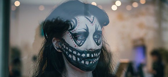 top10films's tweet photo. Prevenge

#HalloweenMovie recommendations feat. @alicelowe

Top 10 British Horror of the 2010s: https://t.co/jhOnoHsvBV https://t.co/7b3B15JFpR