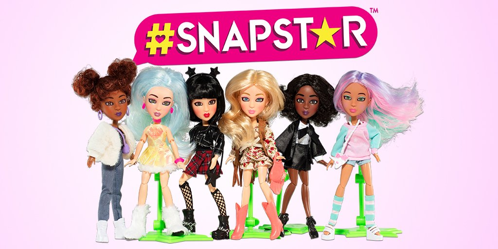 girltalkmags's tweet photo. Immerse children in a world of fashion, music, photography and design with these amazing #SNAPSTAR dolls! 😍

RT &amp; FOLLOW to #win an exclusive bundle for your kids!

We have four boxes to giveaway, each including two dolls and an accessory pack.

#competition #ChristmasIsComing https://t.co/uaB47dVqOB