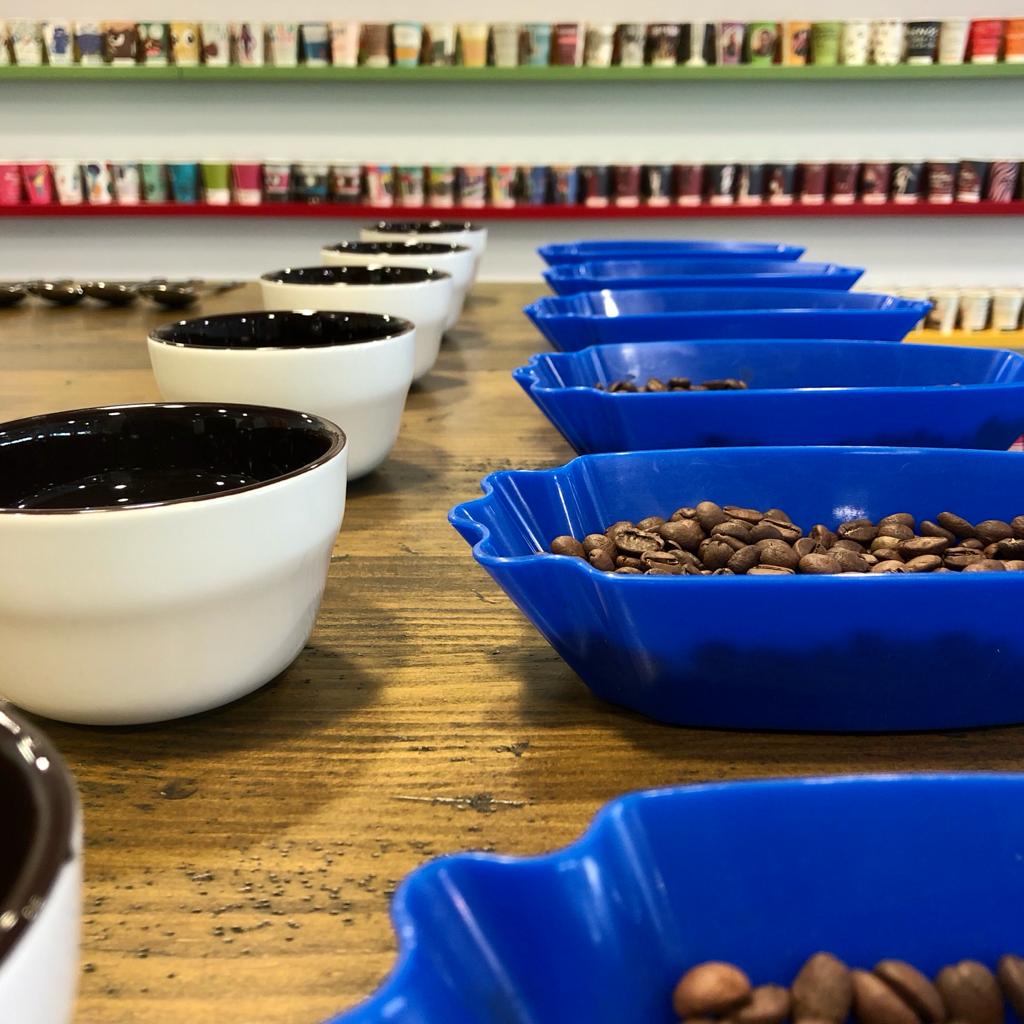 eboca's tweet photo. "¿Quieres conocer todo lo que se esconde detrás de un café?"

Ven a uno de nuestros "Talleres de cultura de café" y descubrelo: de la recolecta a la preparación de un café especial.

Escoge entre una de las fechas y apúntate en el siguiente enlace: 

https://t.co/ygxszQqAwG https://t.co/PFiTQd5R1V